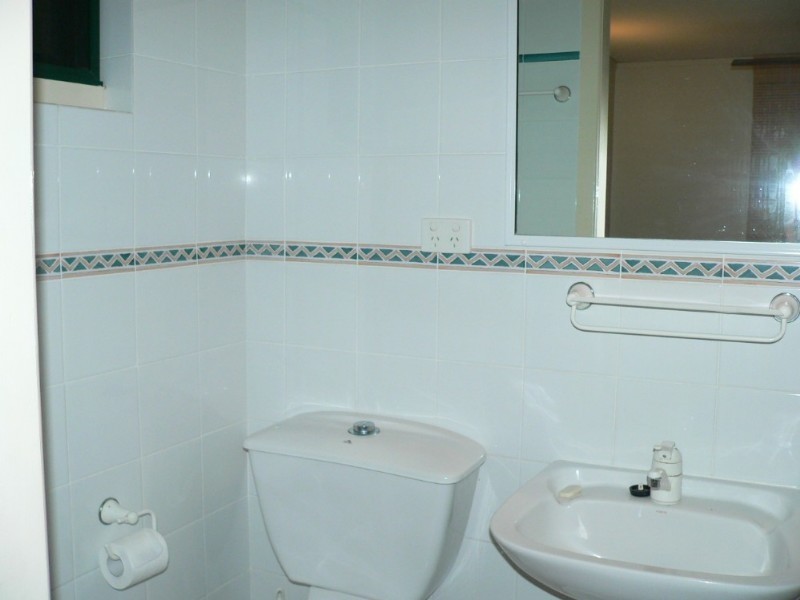 10/9 Rainbow Shores Drive, Rainbow Beach QLD 4581