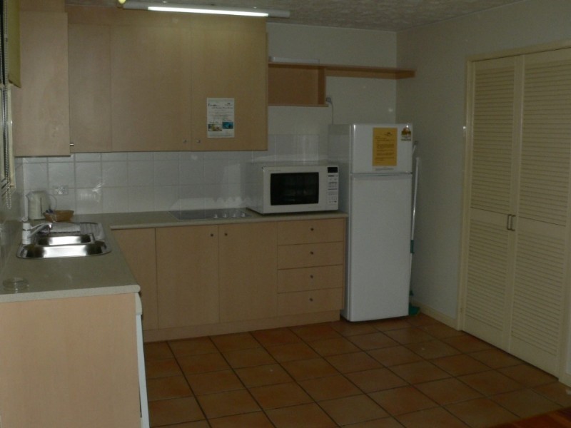 15 Rainbow Shores Drive, Rainbow Beach QLD 4581