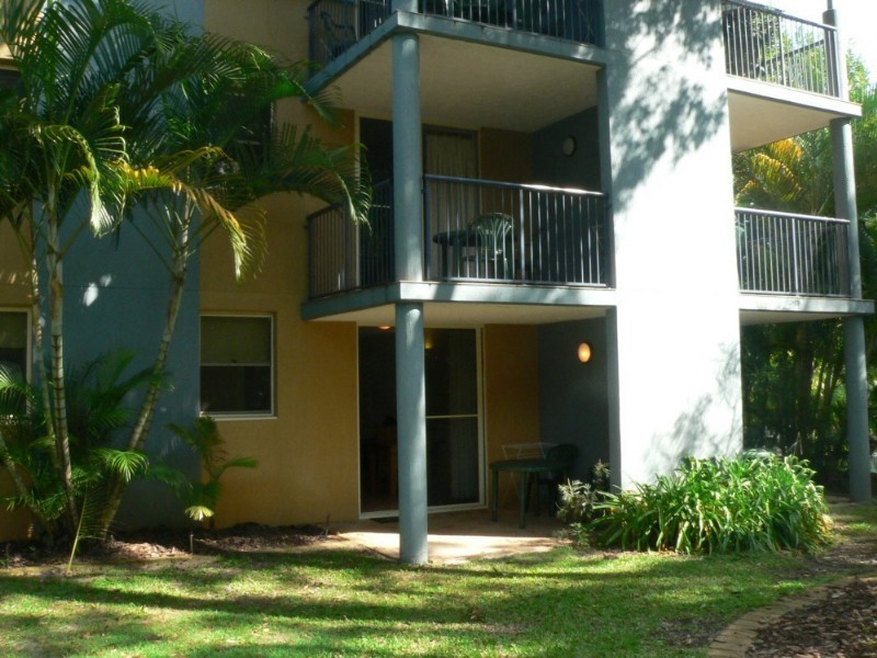 15 Rainbow Shores Drive, Rainbow Beach QLD 4581