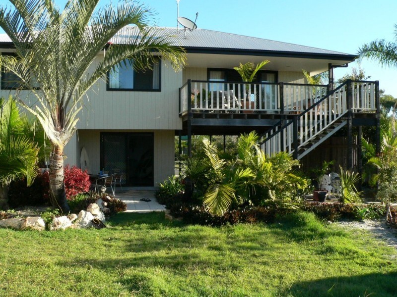 74 Bombala Crescent, Rainbow Beach QLD 4581