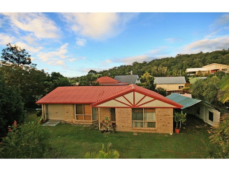 7 Bomburra Court, Rainbow Beach QLD 4581