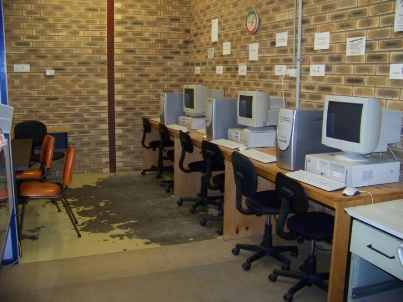 8 Rainbow Beach Road, Rainbow Beach QLD 4581