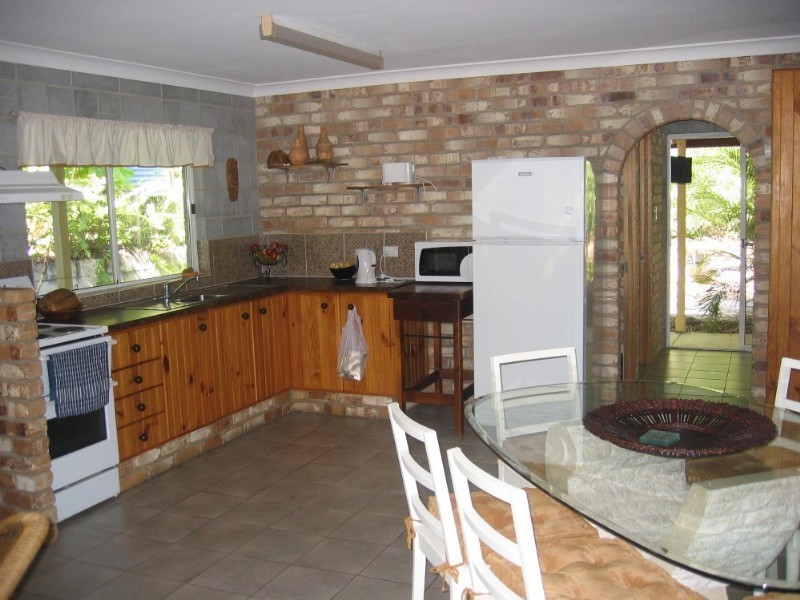 11 Pangatta Court, Rainbow Beach QLD 4581