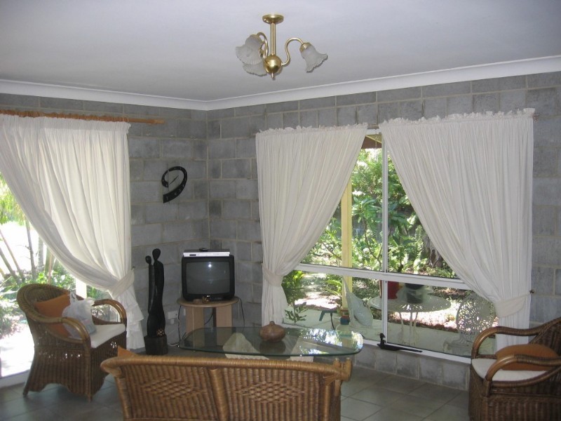 11 Pangatta Court, Rainbow Beach QLD 4581