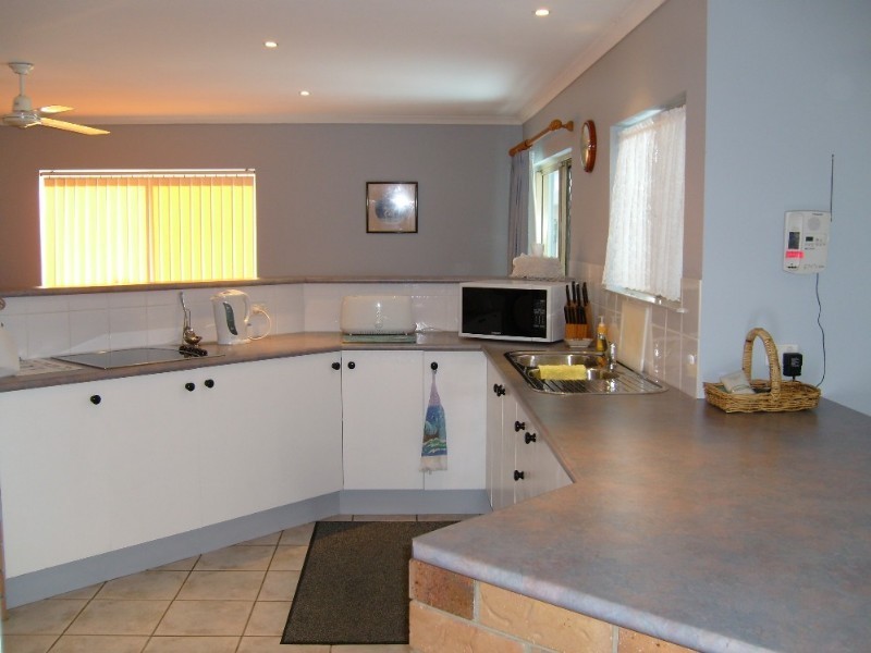 10 Beagle Avenue, Cooloola Cove QLD 4580