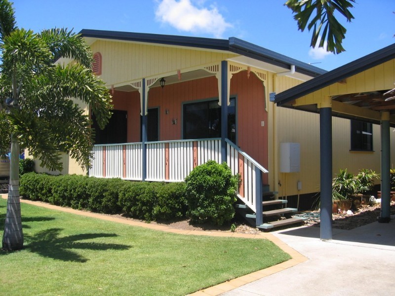 42 Cypress Avenue, Rainbow Beach QLD 4581