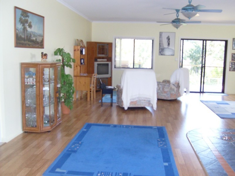 42 Cypress Avenue, Rainbow Beach QLD 4581
