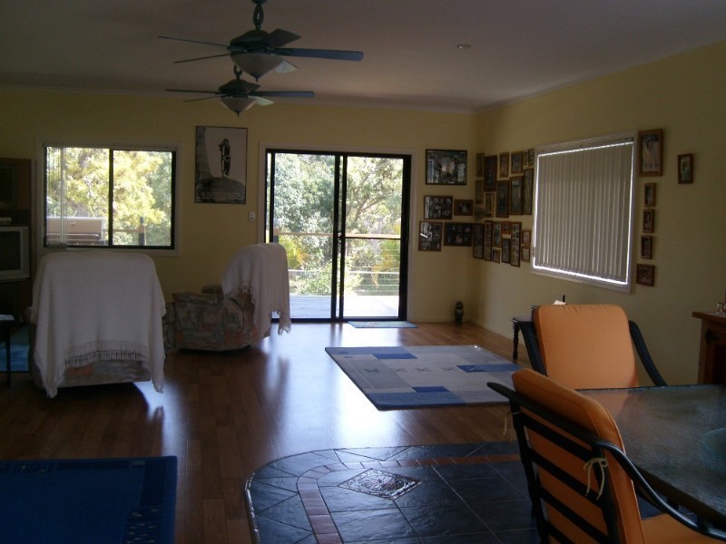 42 Cypress Avenue, Rainbow Beach QLD 4581