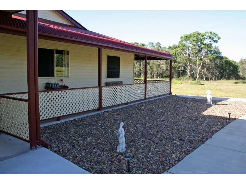 21 Endeavour Drive, Cooloola Cove QLD 4580