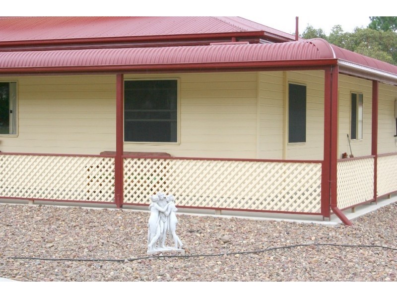 21 Endeavour Drive, Cooloola Cove QLD 4580