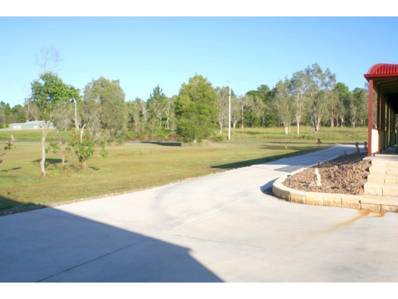 21 Endeavour Drive, Cooloola Cove QLD 4580