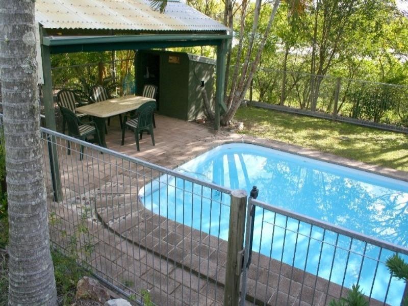 60 Bayside Road, Cooloola Cove QLD 4580