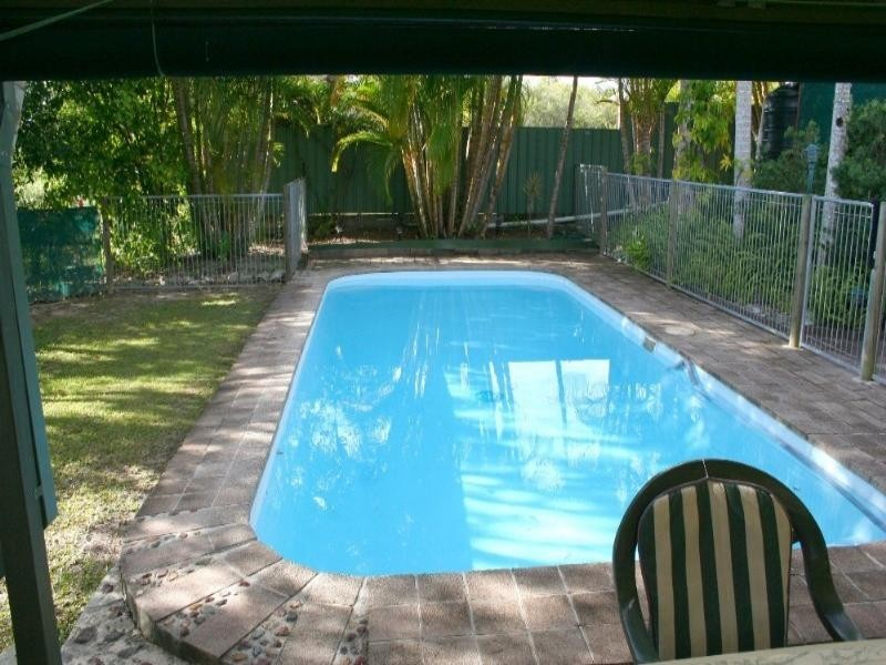60 Bayside Road, Cooloola Cove QLD 4580