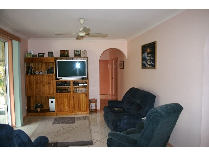 52 Osborne Court, Wallu QLD 4570