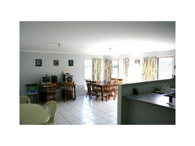 96 Bayside Road, Cooloola Cove QLD 4580