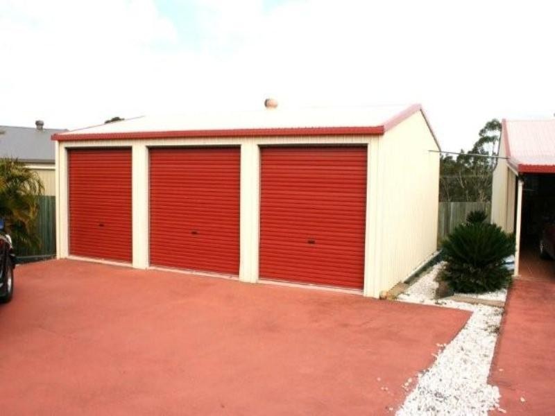 5 Nina Close, Cooloola Cove QLD 4580