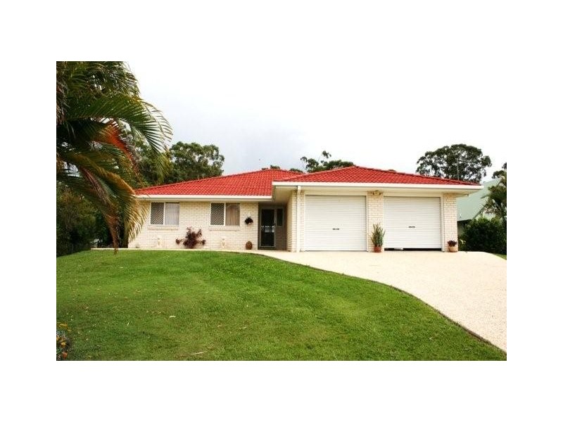 54 Investigator Drive, Cooloola Cove QLD 4580