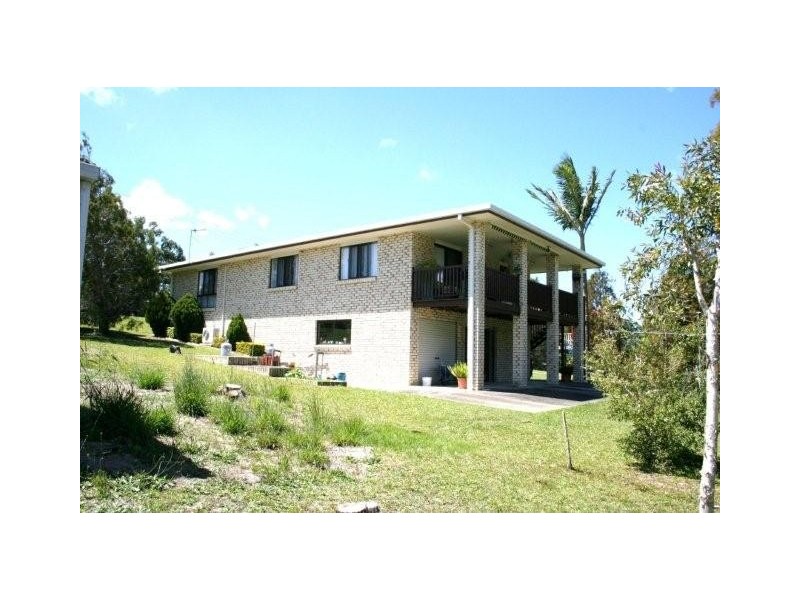 4 Tom Thumb Court, Cooloola Cove QLD 4580