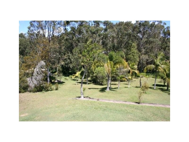 4 Tom Thumb Court, Cooloola Cove QLD 4580