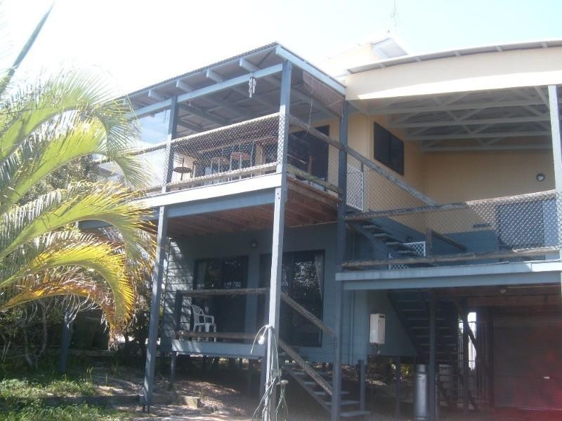 11 Coolberry Court, Rainbow Beach QLD 4581