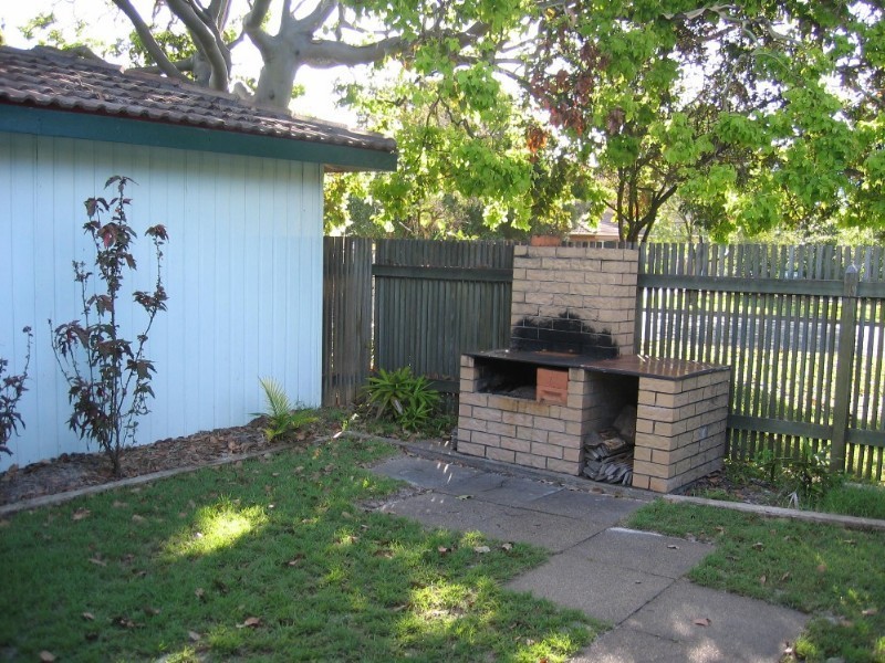5 Spectrum Street, Rainbow Beach QLD 4581