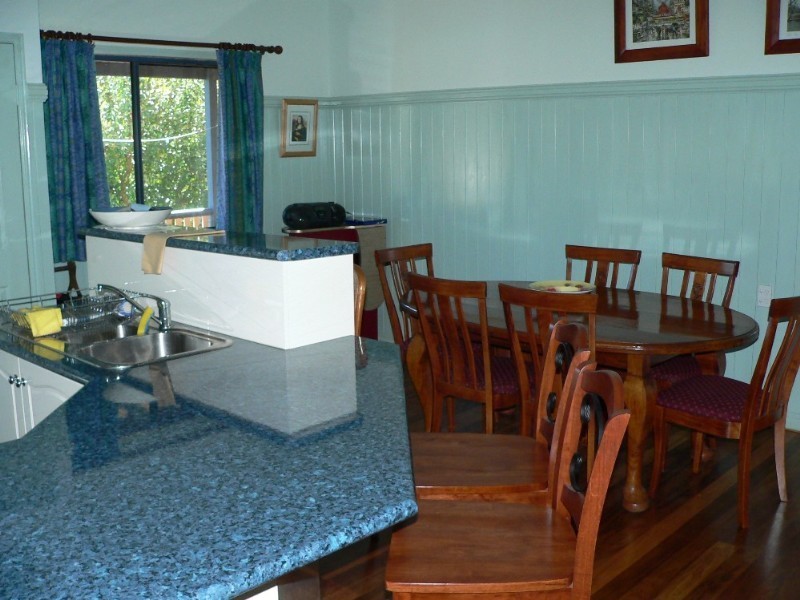 28 Double Island Drive, Rainbow Beach QLD 4581