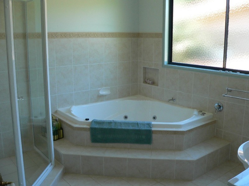 28 Double Island Drive, Rainbow Beach QLD 4581