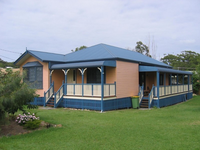 28 Double Island Drive, Rainbow Beach QLD 4581