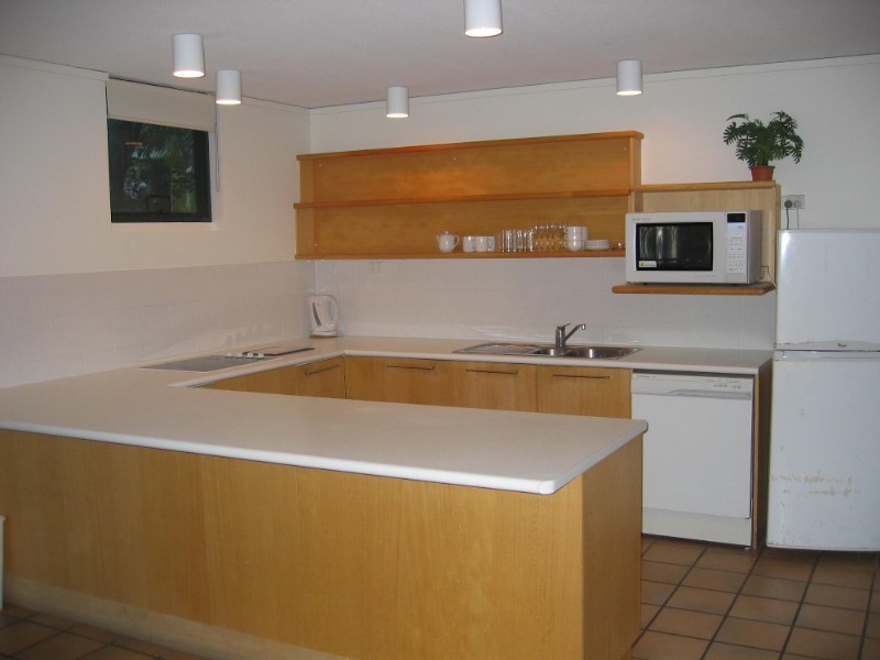 1/9 Rainbow Shores Drive, Rainbow Beach QLD 4581