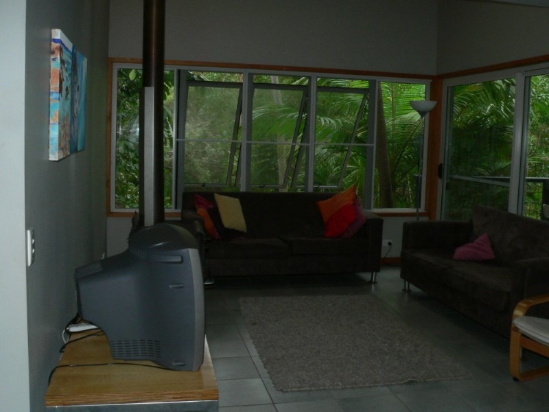 6 Satinwood Avenue, Rainbow Beach QLD 4581