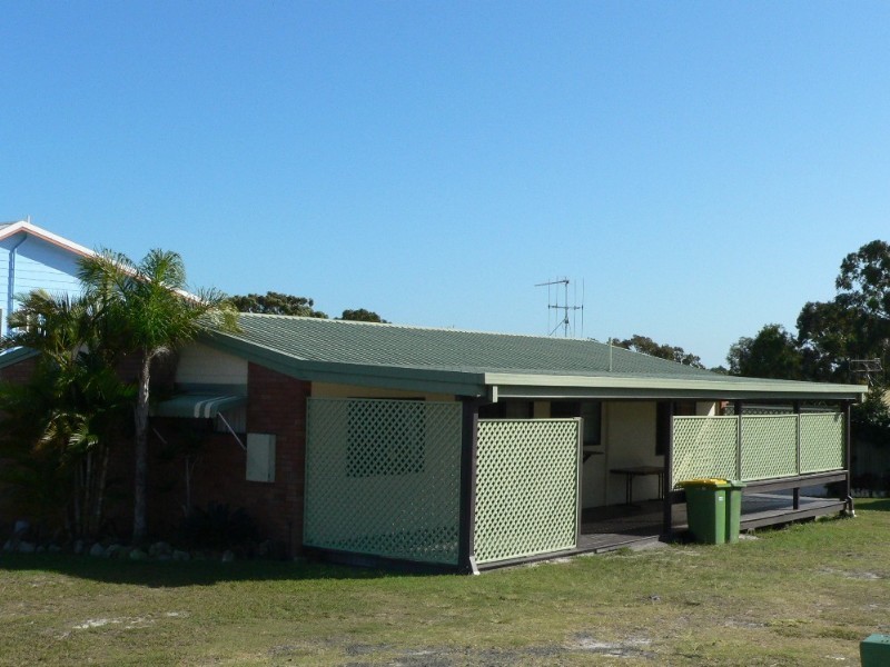 3 Tingira Crescent, Rainbow Beach QLD 4581