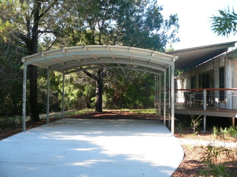 34 Satinwood Drive, Rainbow Beach QLD 4581