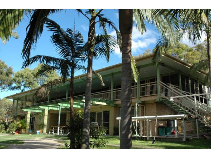 1 Eliza Avenue, Fraser Island QLD 4581