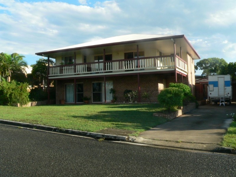12 Bombala Crescent, Rainbow Beach QLD 4581