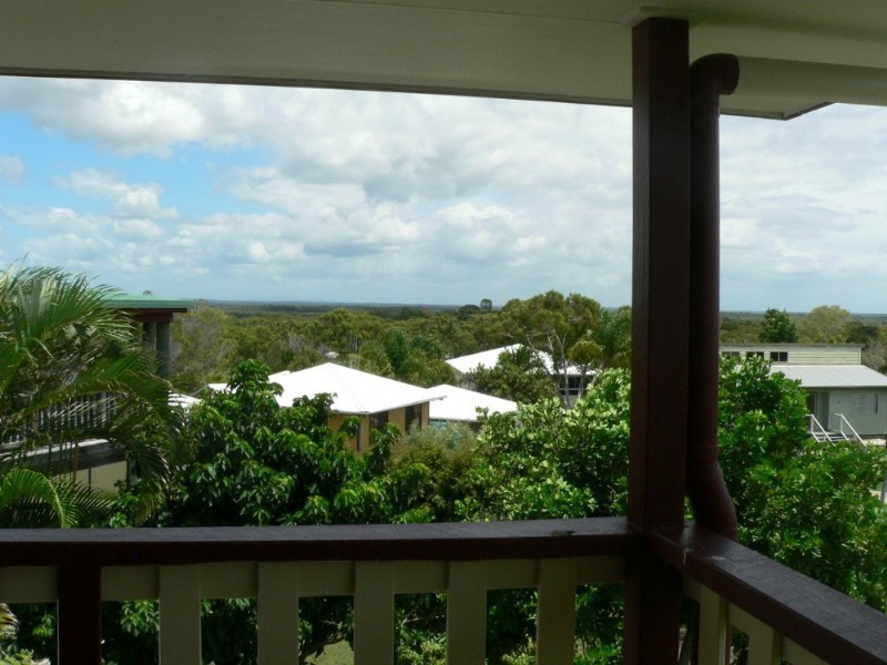 12 Bombala Crescent, Rainbow Beach QLD 4581