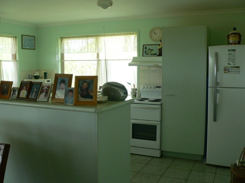 12 Bombala Crescent, Rainbow Beach QLD 4581