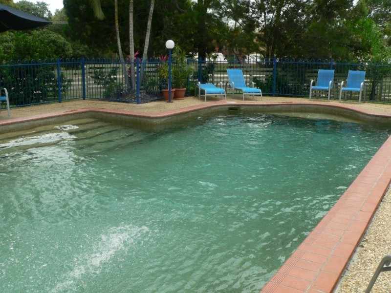 11/4 Double Island Drive, Rainbow Beach QLD 4581