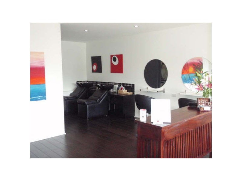 2 Gympie Road, Tin Can Bay QLD 4580