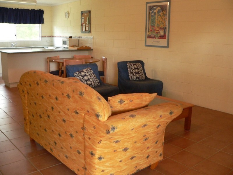 1/6 Carlo Road, Rainbow Beach QLD 4581