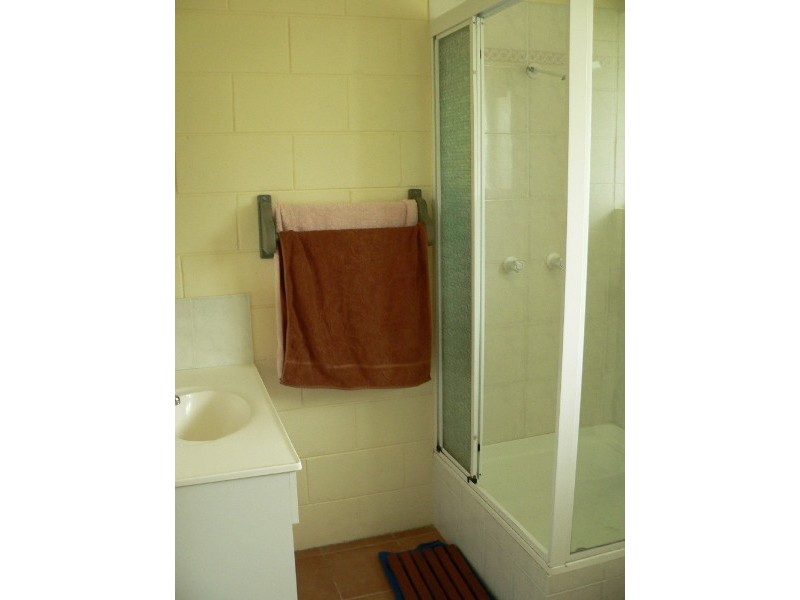 1/6 Carlo Road, Rainbow Beach QLD 4581