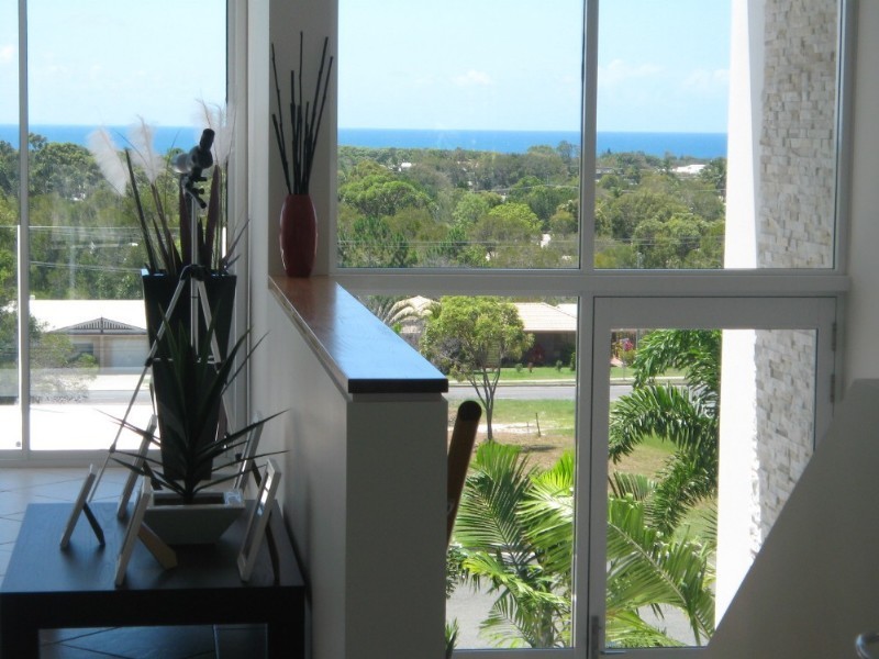 40 Manooka Drive, Rainbow Beach QLD 4581