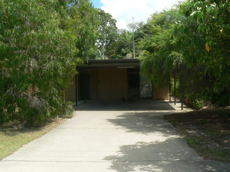 6 Zircon Street, Rainbow Beach QLD 4581