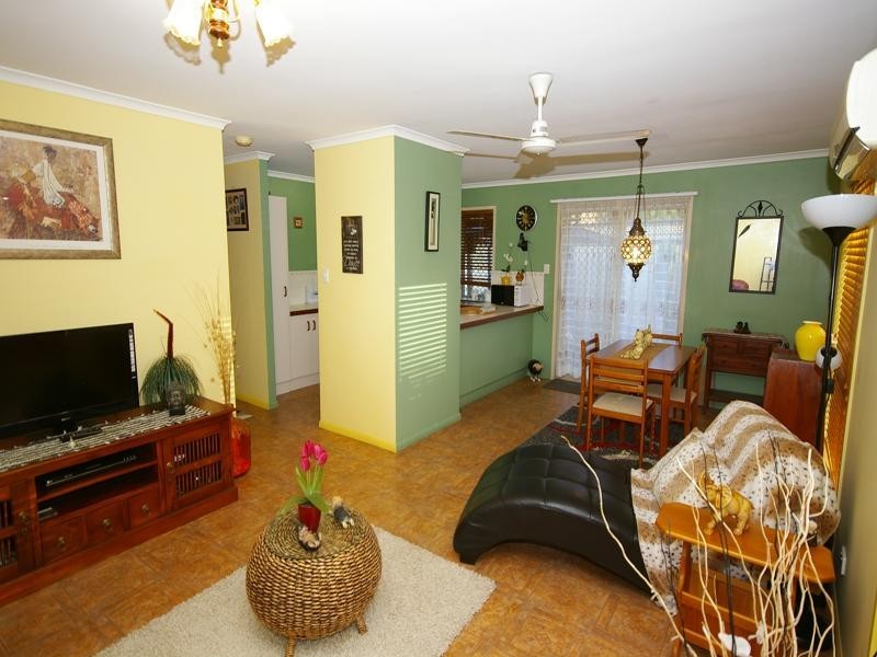 1/117 Cameron Street, Redbank Plains QLD 4301