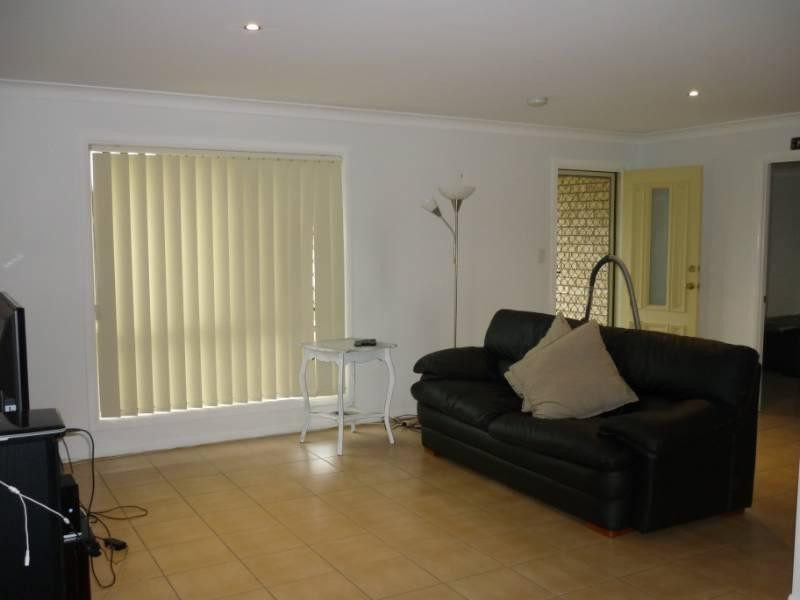 1 Pinewood Court, Springfield QLD 4300