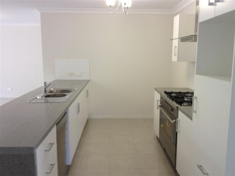 5A Jane Street, Redbank Plains QLD 4301