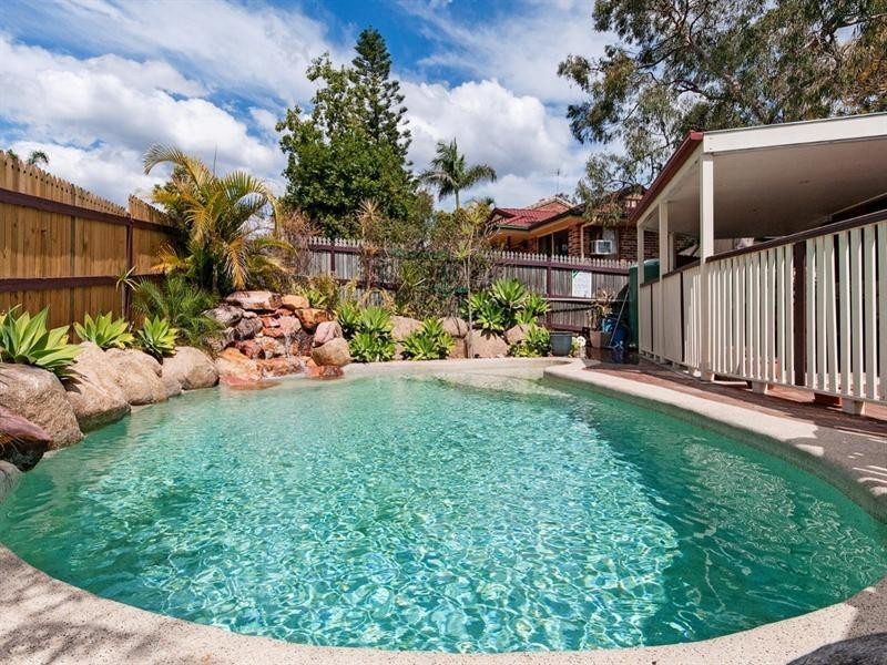 3 Vanessa Court, Camira QLD 4300