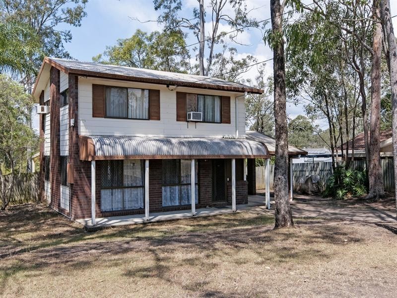 11 Tamatea Drive, Bellbird Park QLD 4300