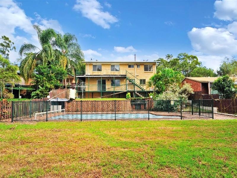 33 Mclean Street, Redbank Plains QLD 4301