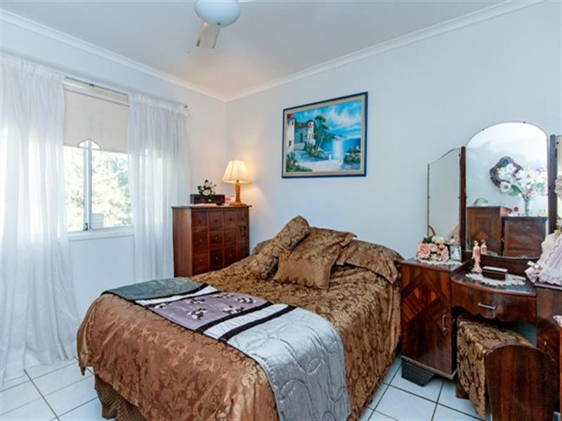 21 Alawoona Street, Redbank Plains QLD 4301