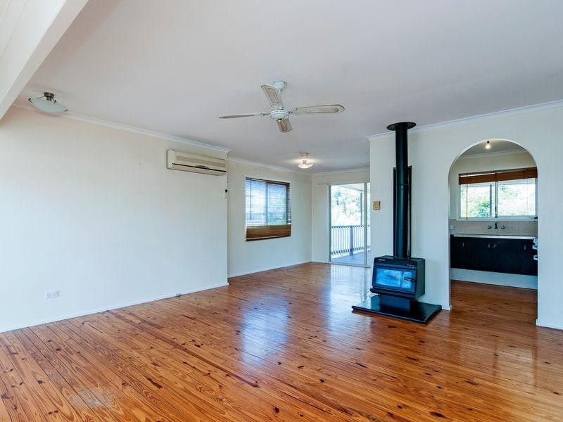 2 Toni Court, Redbank Plains QLD 4301